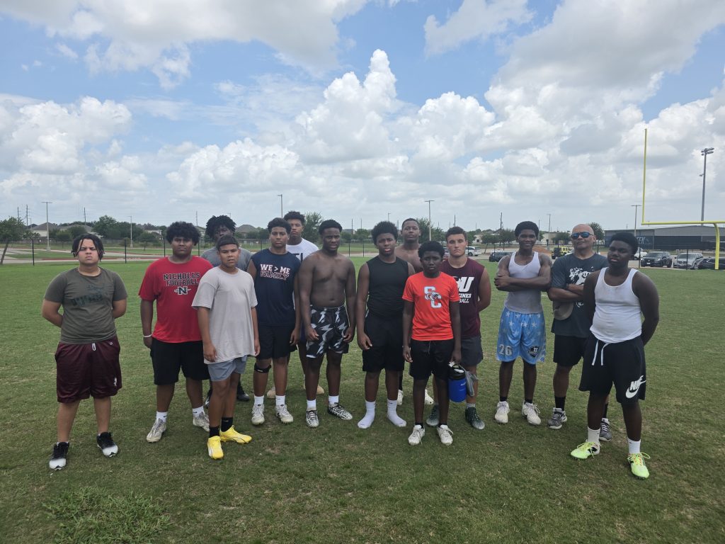 Defensive Line Training Session in Pearland, TX
